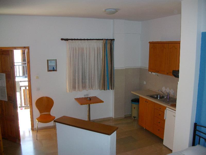Pella House Studios & Apartments Pefkochori Extérieur photo
